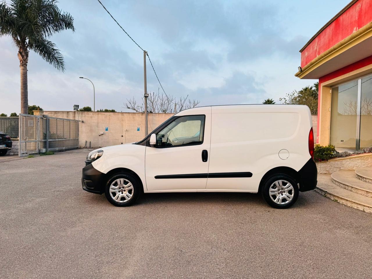 Fiat Doblò 1.3 MJT 95cv Cargo Lounge Navi