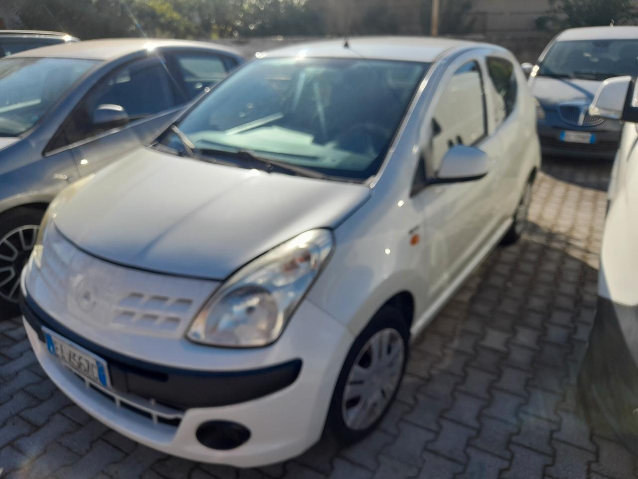 Nissan Pixo 1.0 5 porte GPL Eco Active