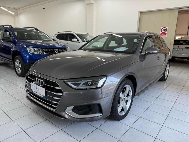 AUDI A4 Avant 30 TDI/136 CV S tronic Business Advanced