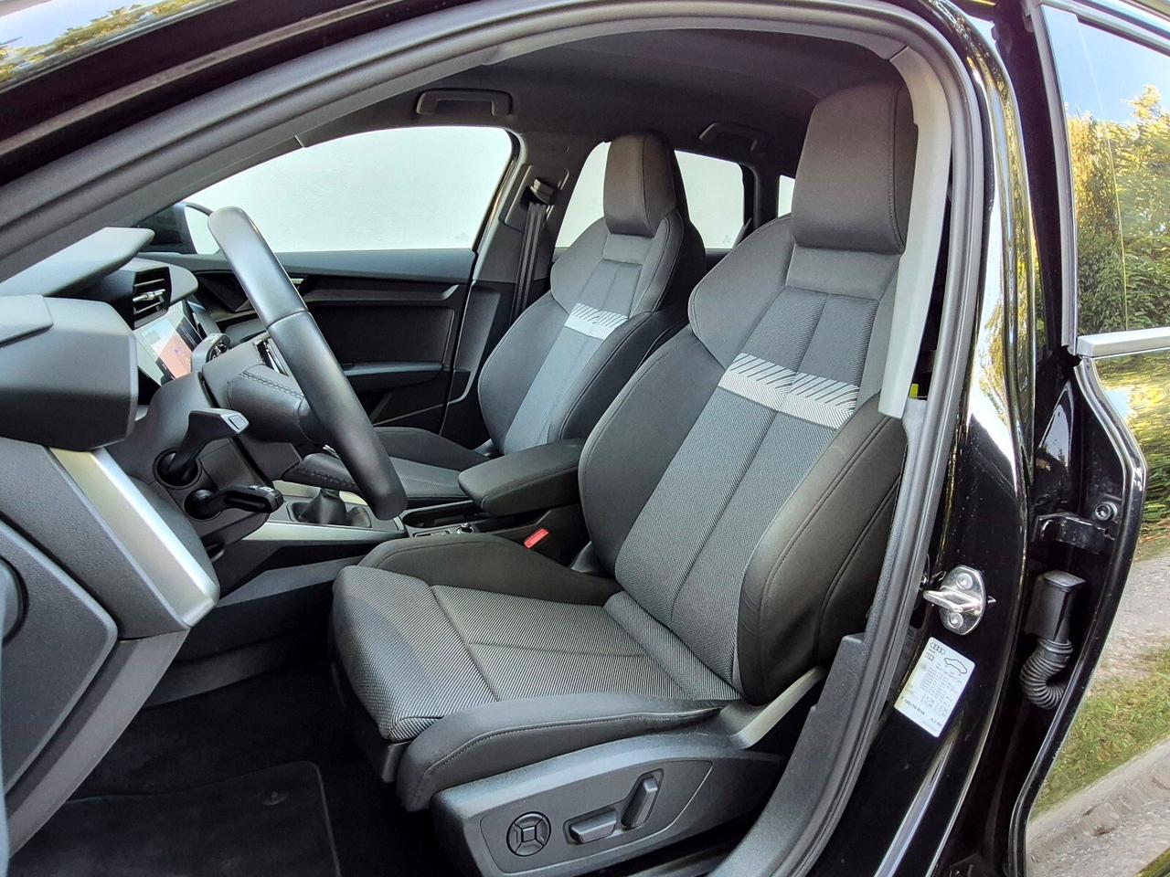 Audi A3 Sportback 30 TFSI Business Advanced