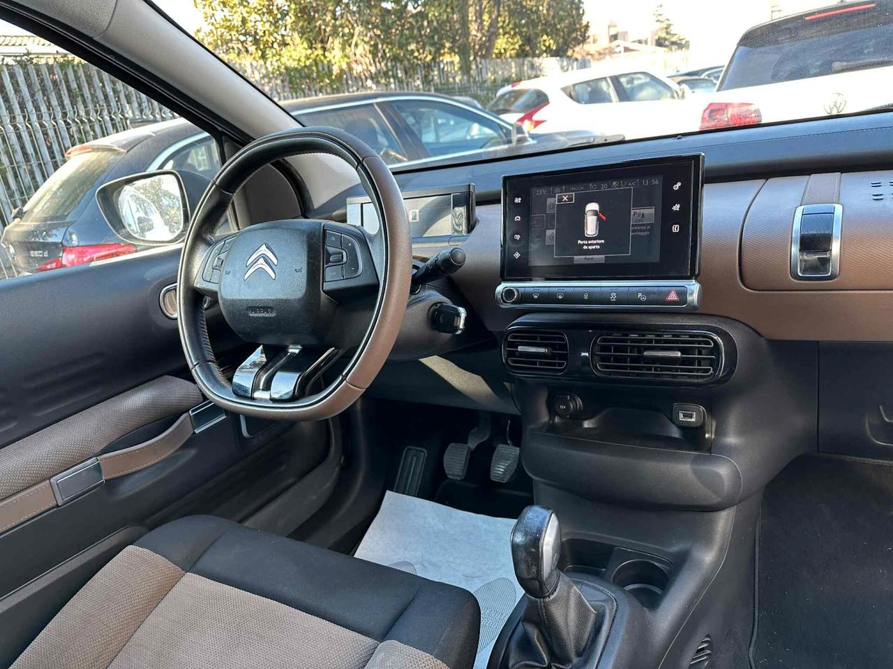 Citroen C4 Cactus BlueHDi 100 Shine