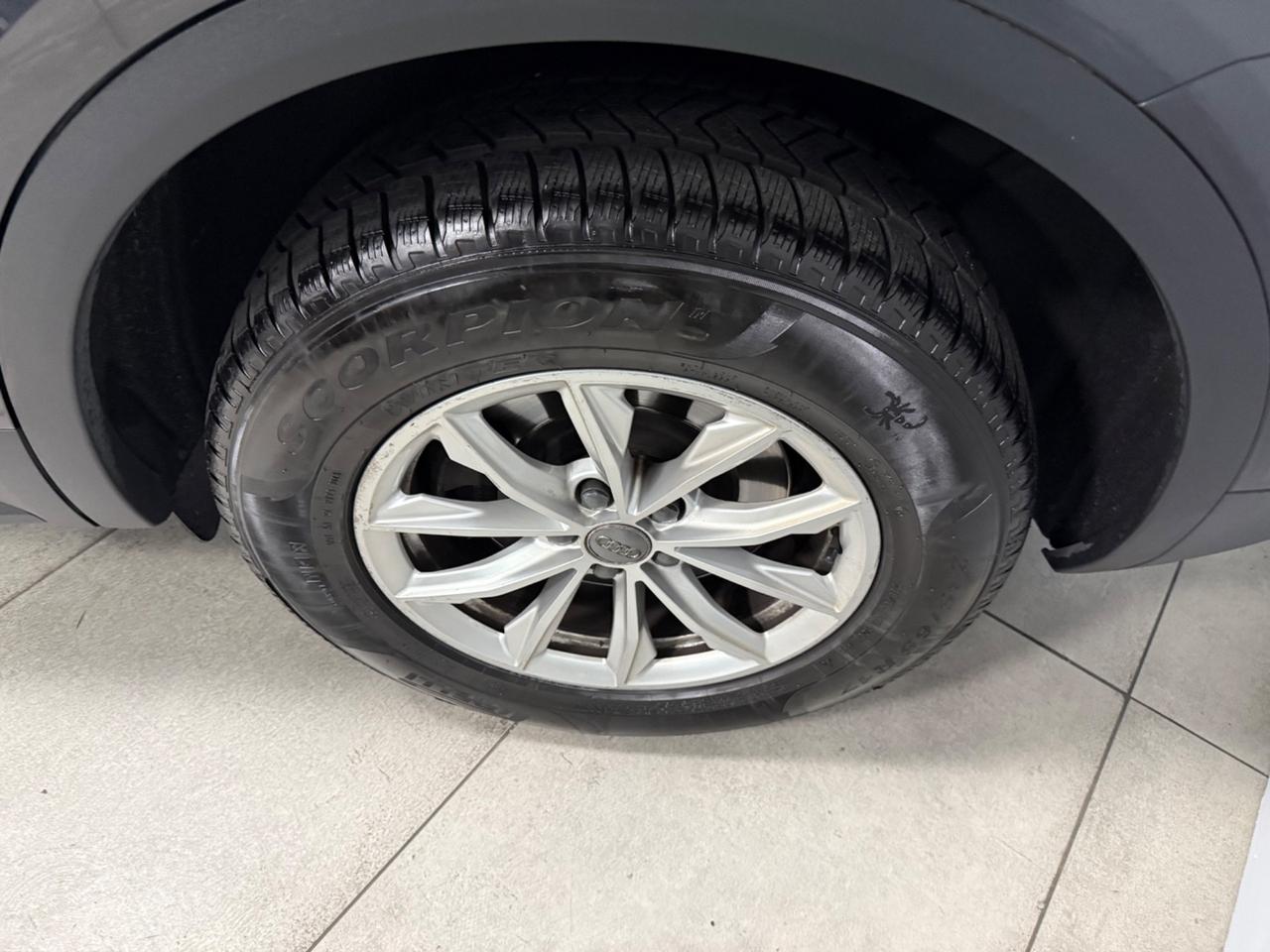 Audi Q5 45 TFSI quattro S tronic Business Sport 245CV