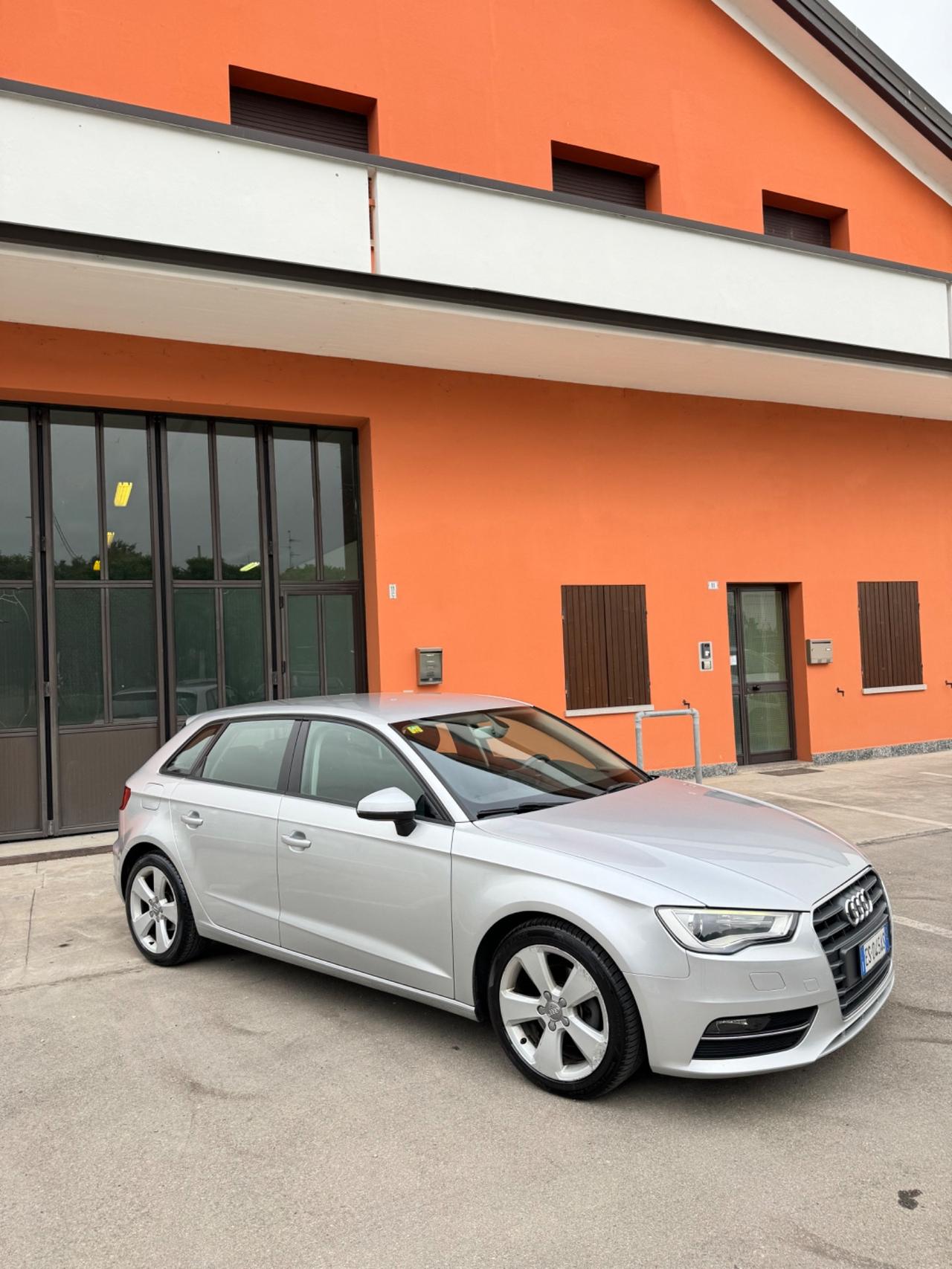 Audi A3 1.6 TDI S tronic Ambition