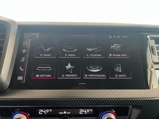 AUDI A1 allstreet citycarver 35 TFSI S tronic ADMIRED