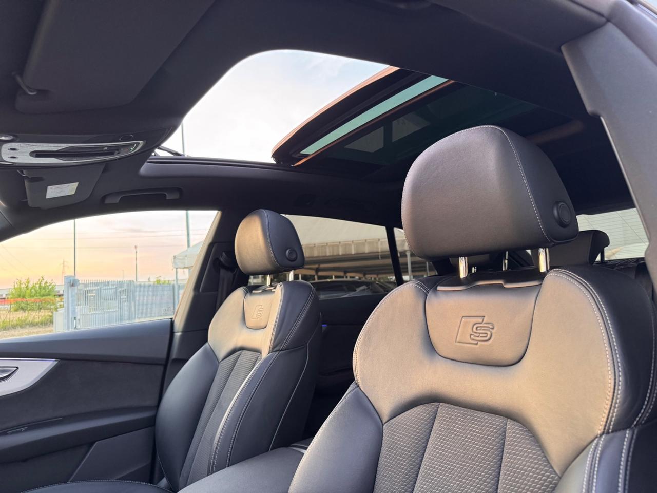 Audi Q8 60 TFSI e quattro tiptronic S line plus