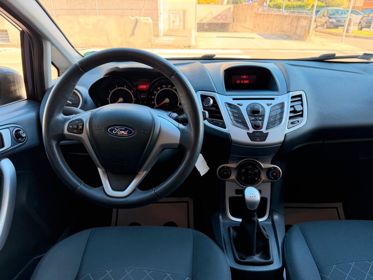Ford Fiesta 1.2 16V 82CV 5p. Titanium Bs.