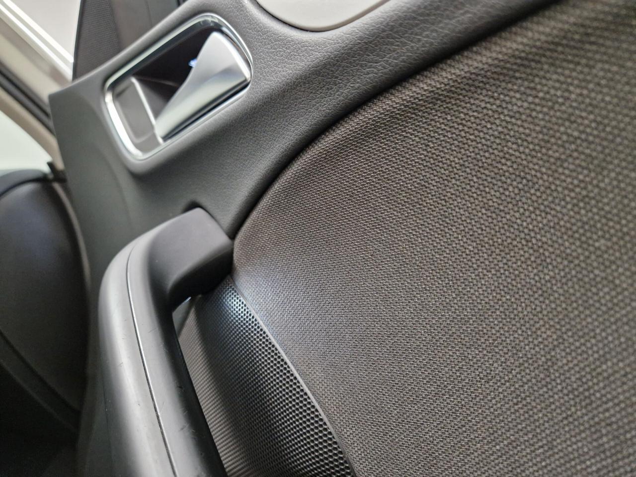 Audi Q3 2.0 TDI 120 CV S tronic S LINE
