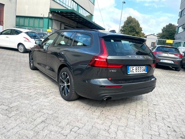 Volvo V60 B4 (d) Geartronic Momentum Business Pro Garanzia 24M