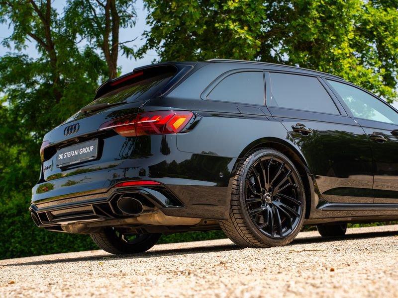 Audi A4 RS4 Avant 2.9 tfsi quattro 450cv tiptronic