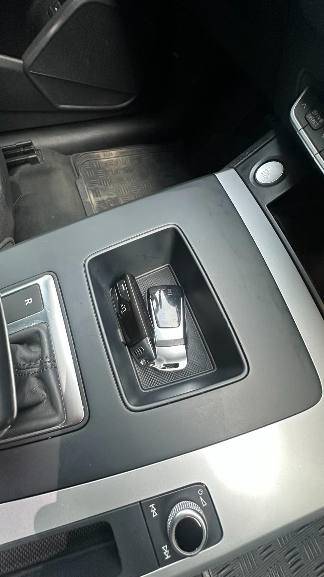 Audi Q5 40 TDI 204 CV quattro S tronic Business Advanced