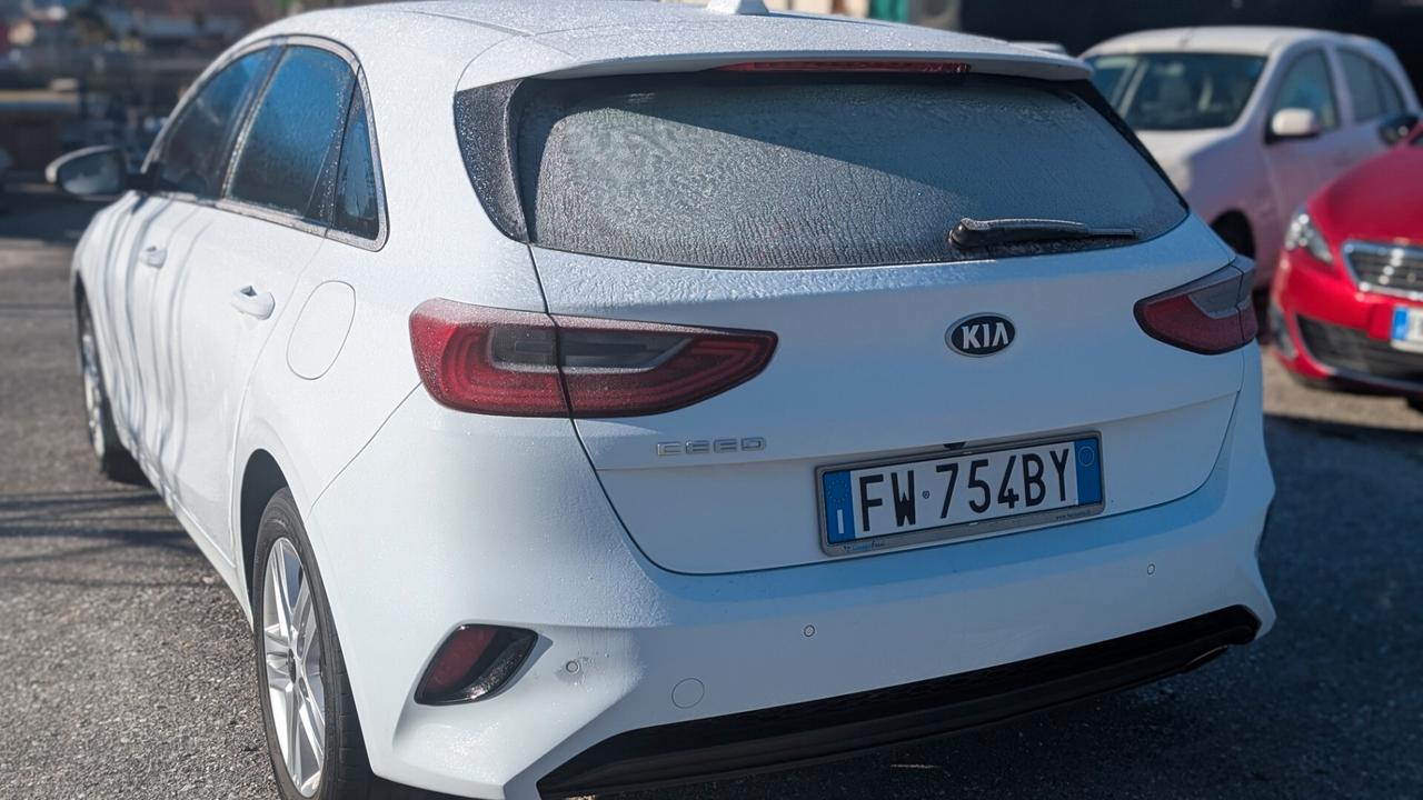 Kia Ceed 1.6 CRDi 115 CV 5p. Business Class