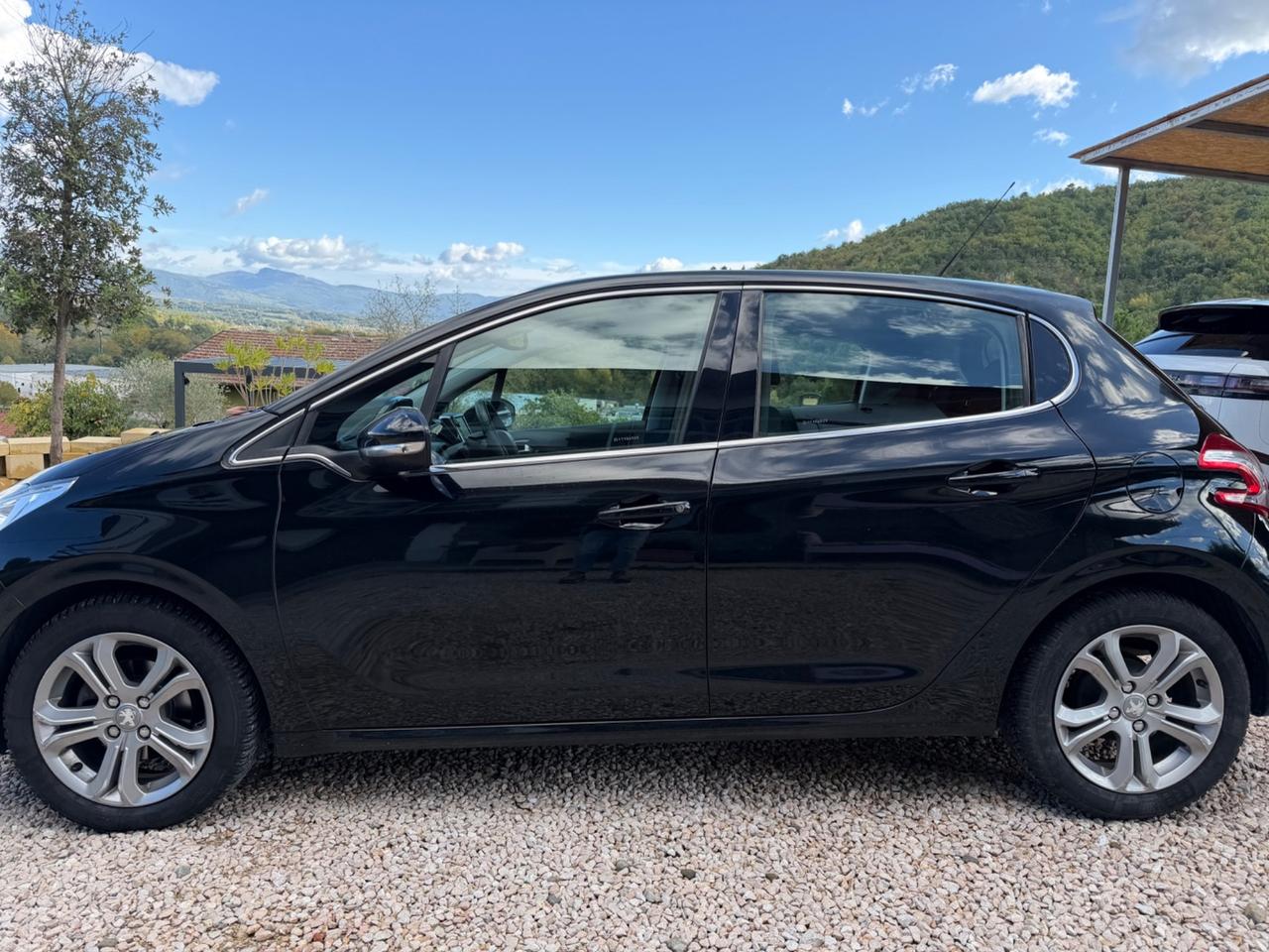 Peugeot 208 1.4 HDi 68 CV 5 porte Active