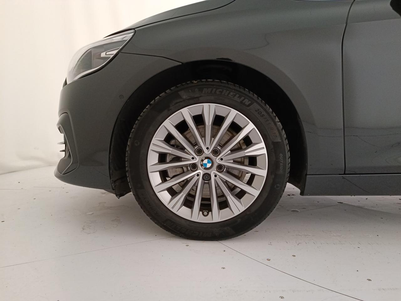 BMW Serie 2 F45 2018 Active Tourer - 218d active tourer auto