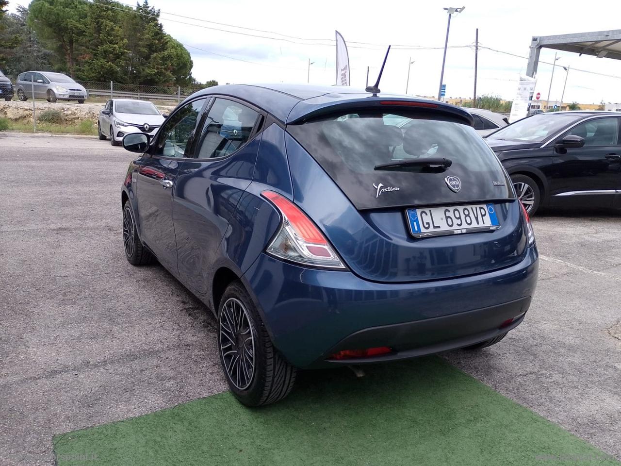 LANCIA Ypsilon 1.0 FireFly 5pS&S Hyb. Eco Silv.