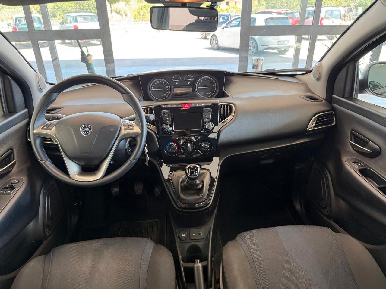 Lancia Ypsilon 1.0 Hybrid Ecochic Gold 5 porte S&S Firefly
