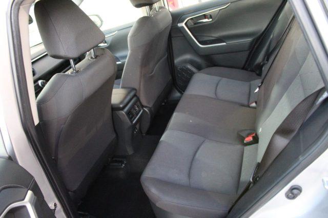 TOYOTA RAV 4 MY23 RAV4 2.5 HV (218CV) E-CVT 2WD Active