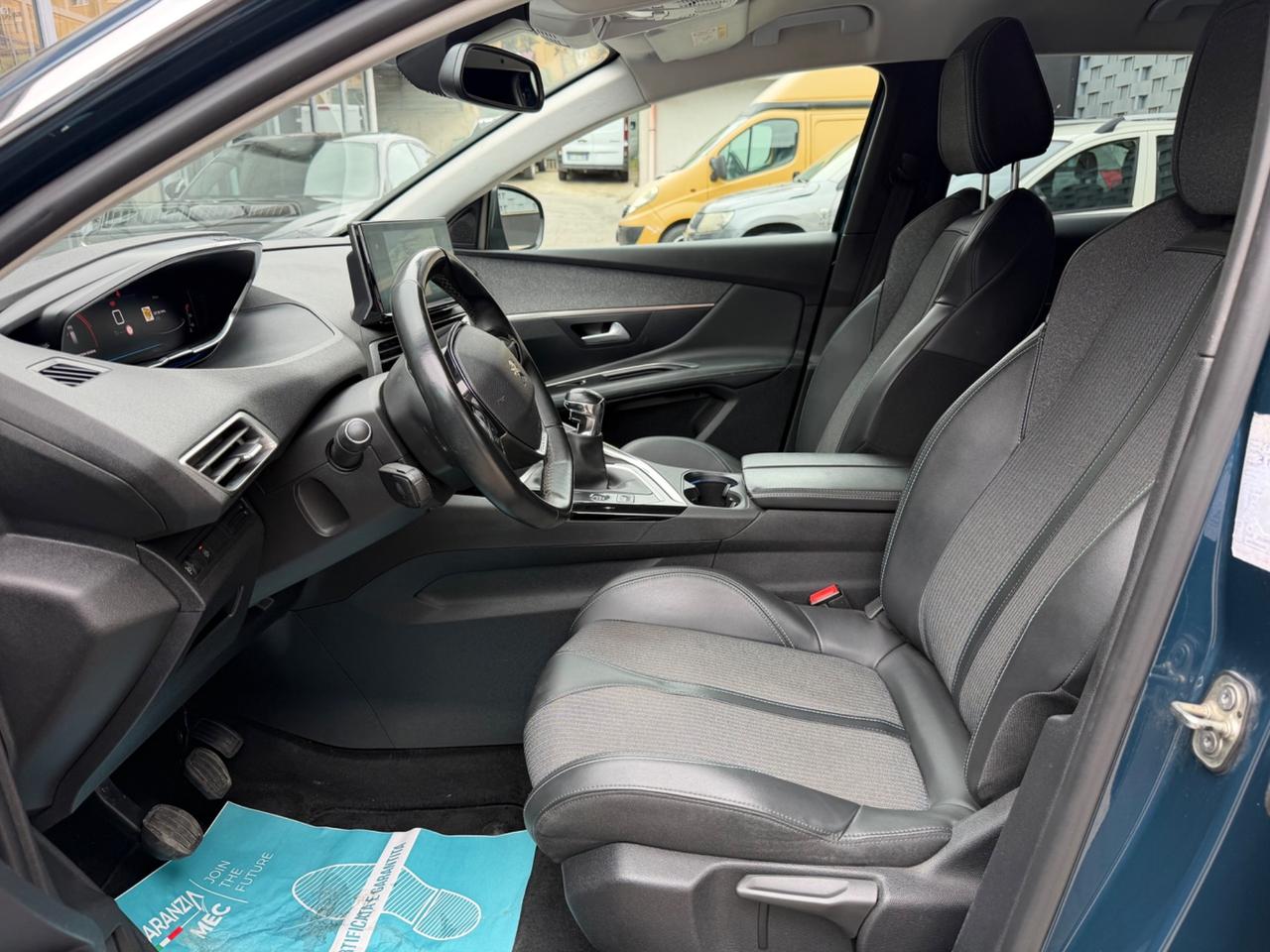 Peugeot 3008 BlueHDi 130 S&S Allure 12/2021