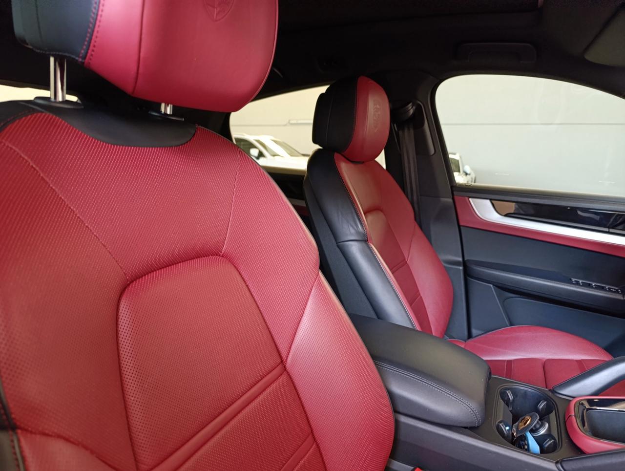 Porsche Cayenne Coupe 3.0 e-hybrid 5p.ti tiptronic