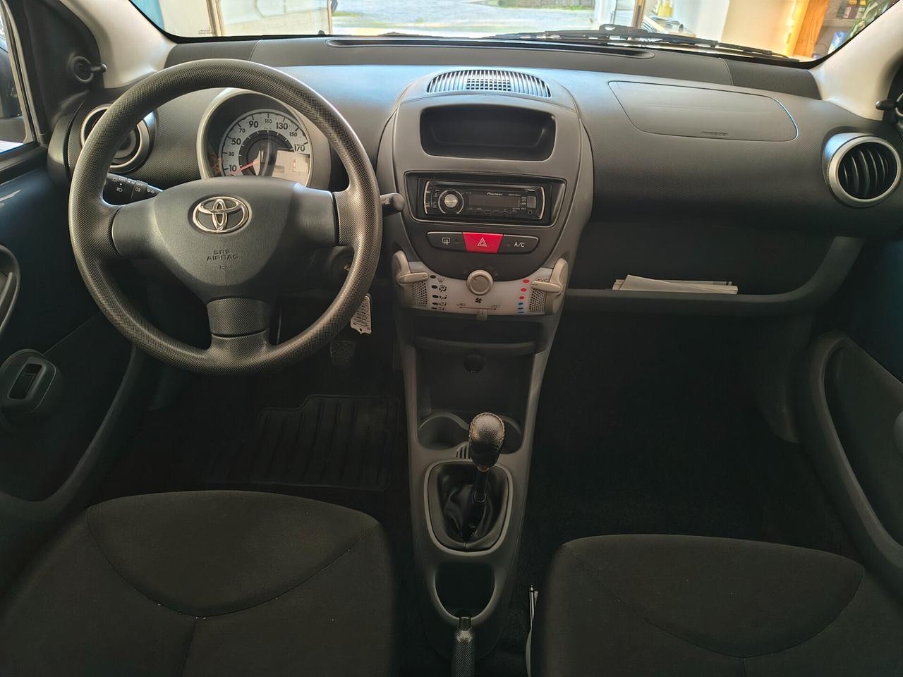 TOYOTA AYGO 1.0 5 PORTE "IMPECCABILE"