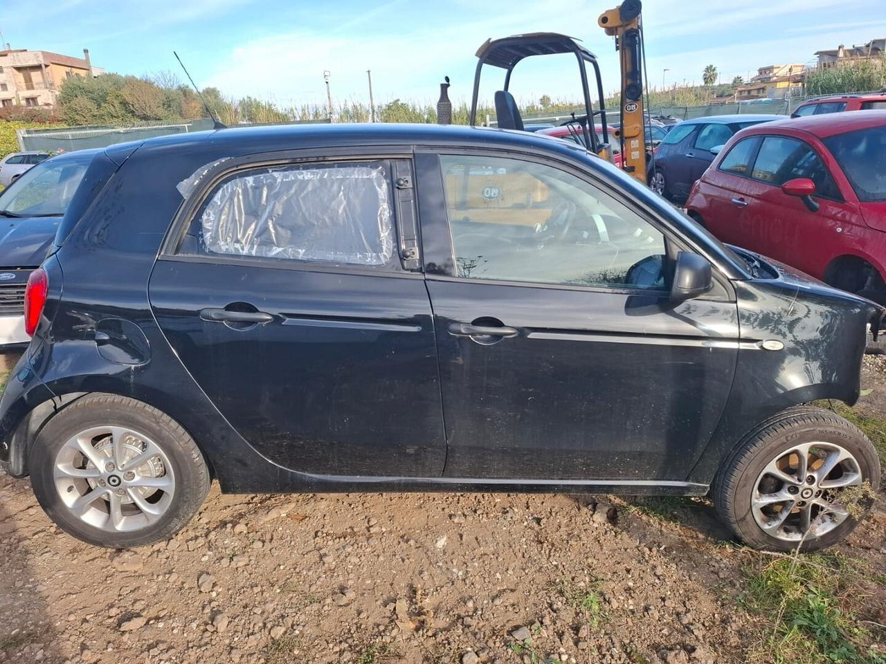 SMART FORFOUR 2018 SINISTRATA EURO6