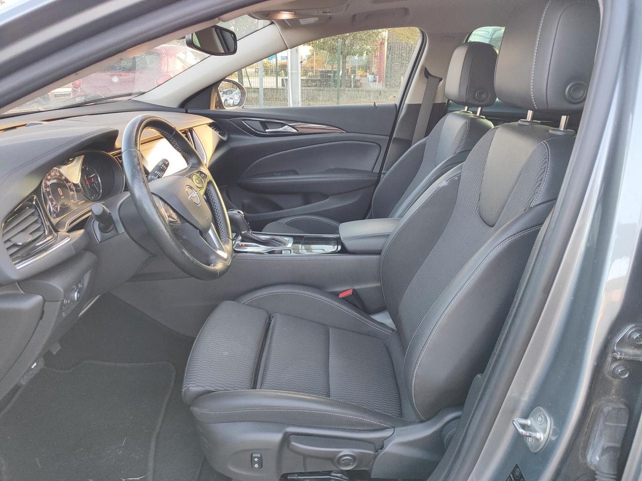 Opel Insignia 1.6 CDTI 136 S&S aut.Sports Tourer Business