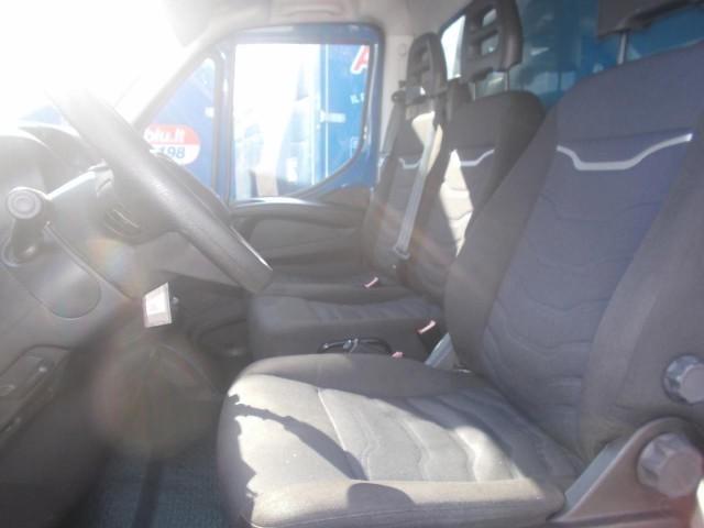 Iveco DAILY 35C16H BOX