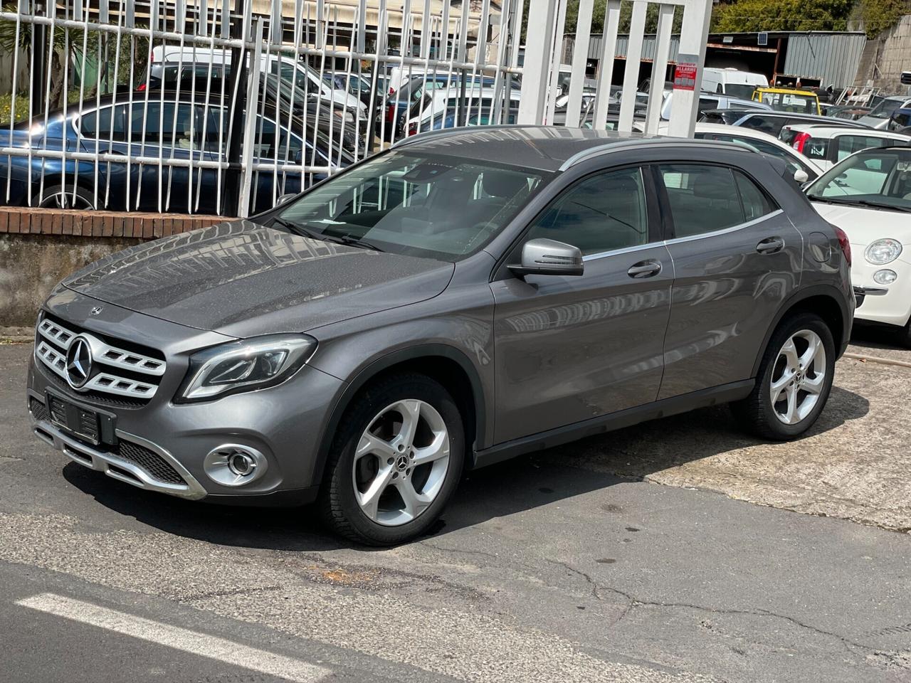 Mercedes-benz GLA 200 d Automatic Premium