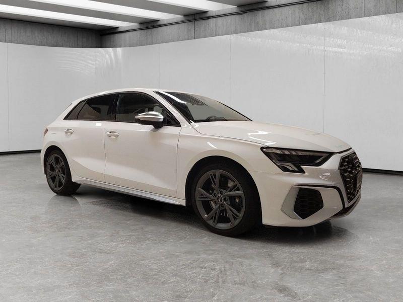 Audi A3 S3 Sportback 2.0 tfsi quattro s-tronic