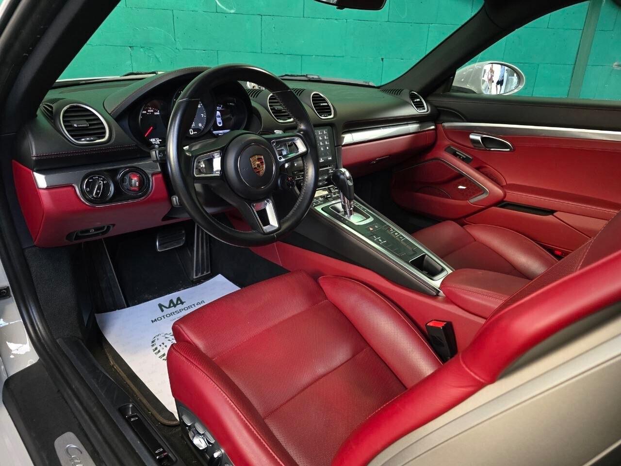 Porsche 718 Cayman 2.5 S