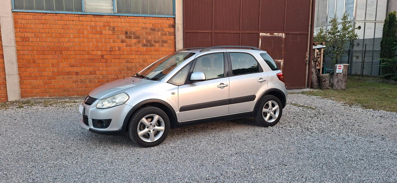 SUZUKI SX4 1.6 4X4 CON BLOCCO FULL OPTIONAL