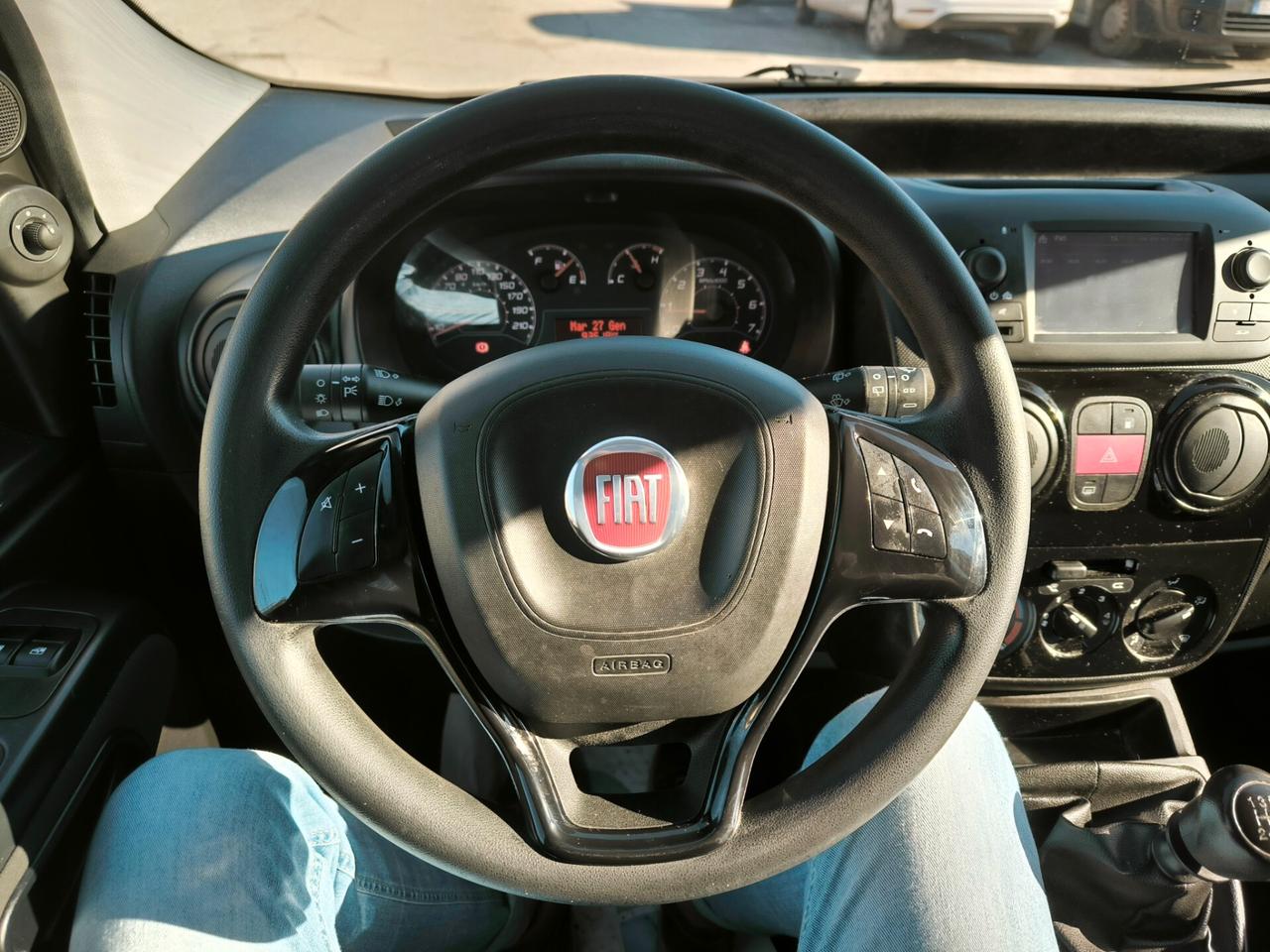 Fiat Qubo 1.4 8V 77 CV Lounge Natural Power