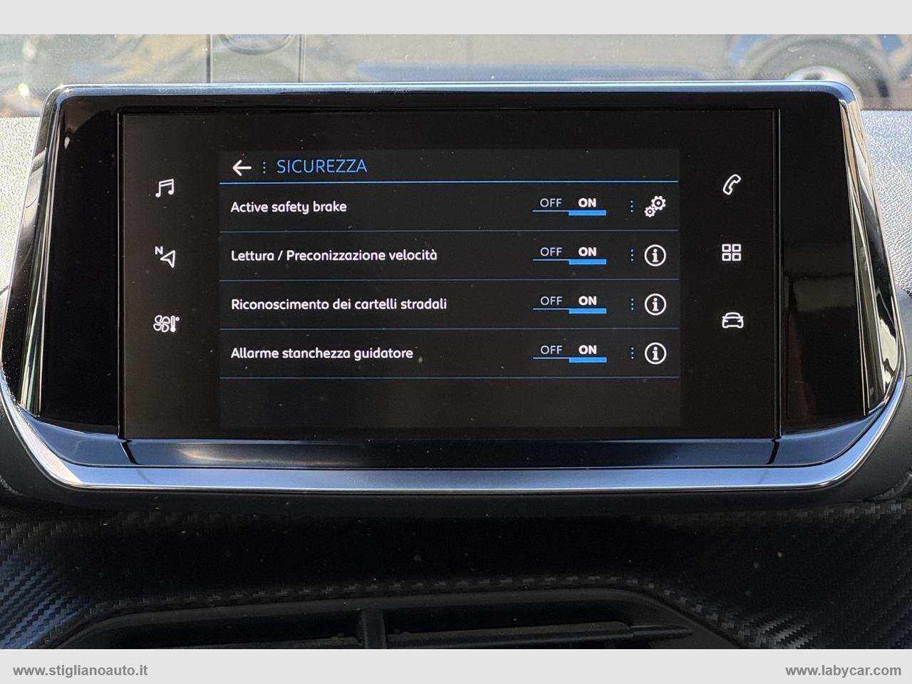 PEUGEOT 2008 BlueHDi 110 S&S Active Pack