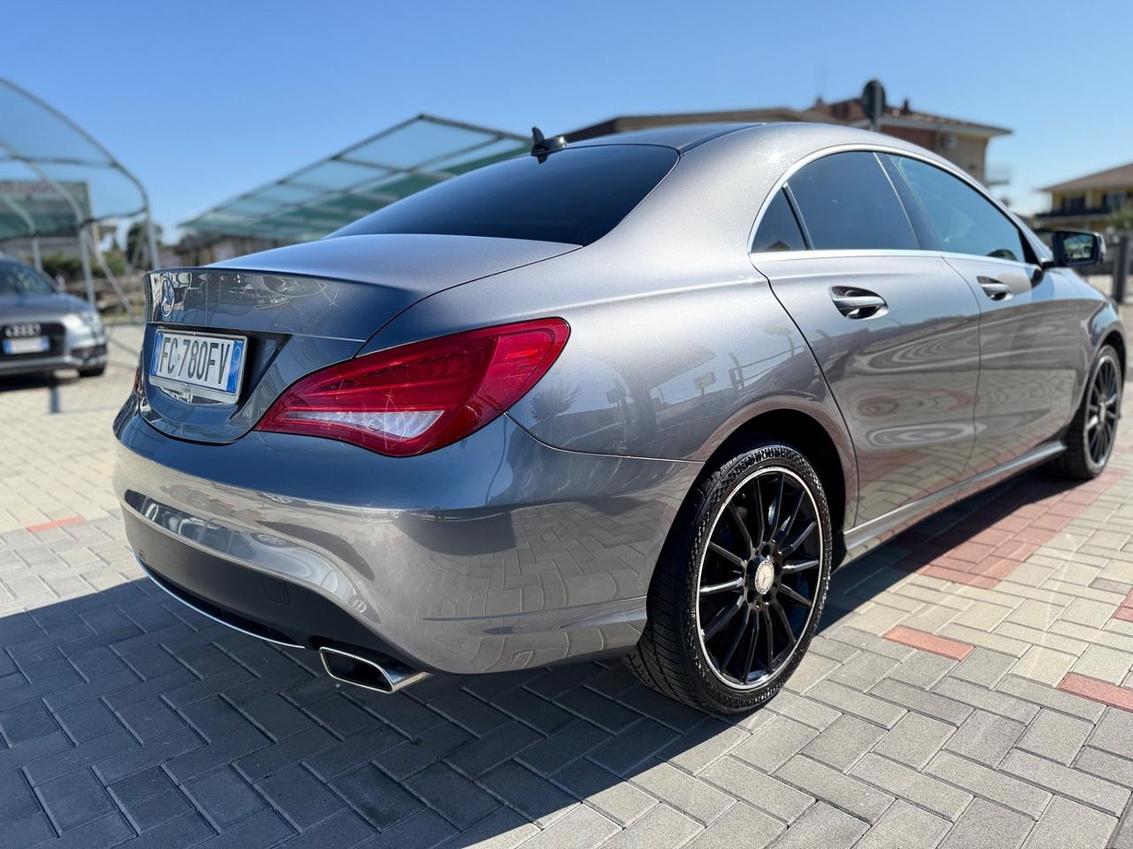 Mercedes-benz CLA 180 BERLINA Automatic Sport Night