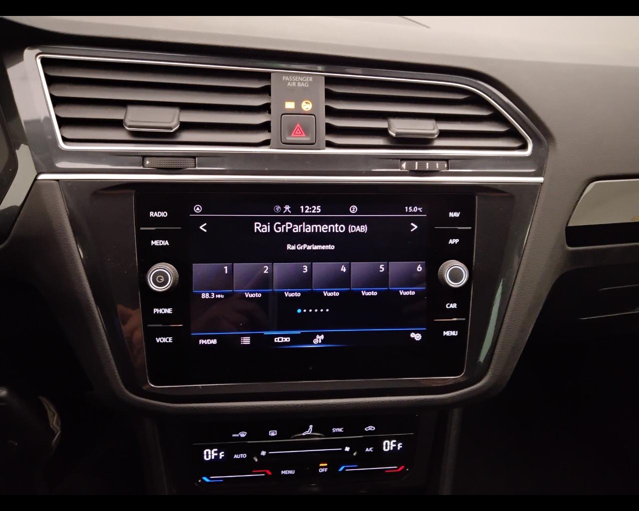 VOLKSWAGEN Tiguan II 2021 - Tiguan 2.0 tdi Life 122cv