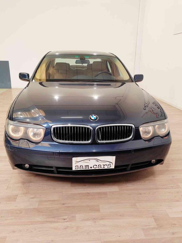 BMW 745 i cat