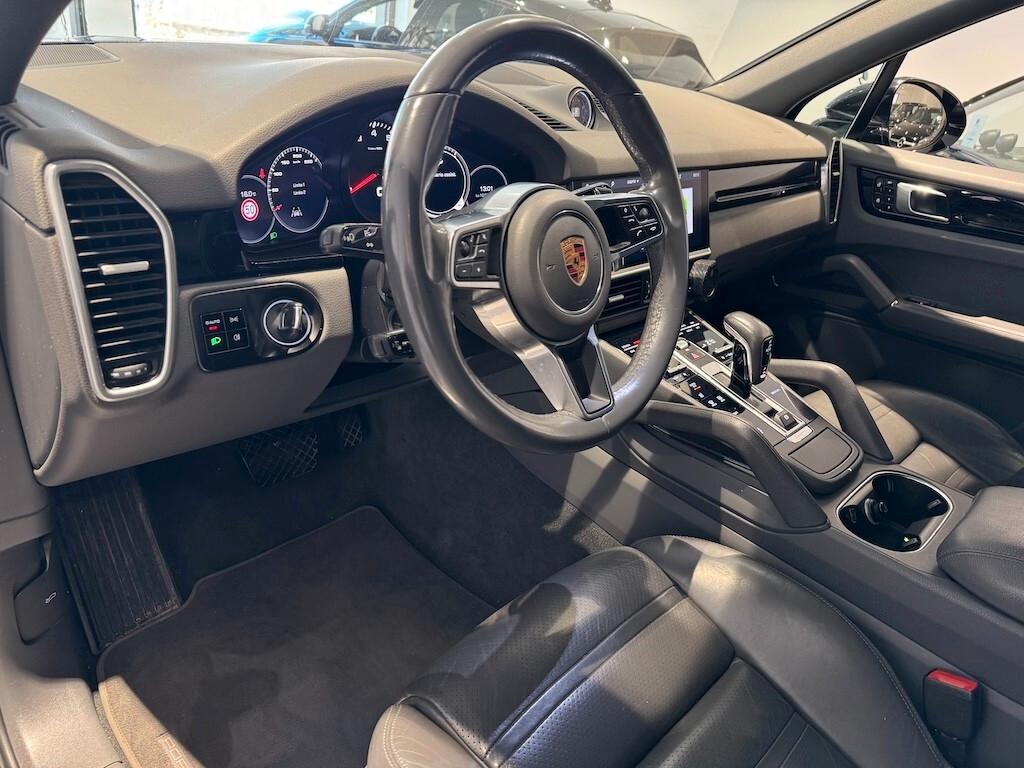 Porsche Cayenne 3.0 V6