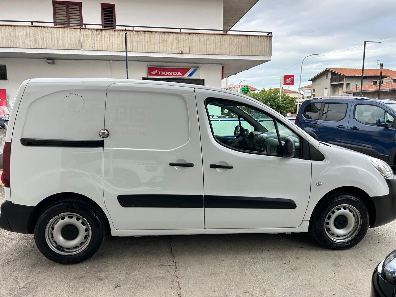 Peugeot PARTNER 1.6 HDI 3 POSTI “ COME NUOVO”