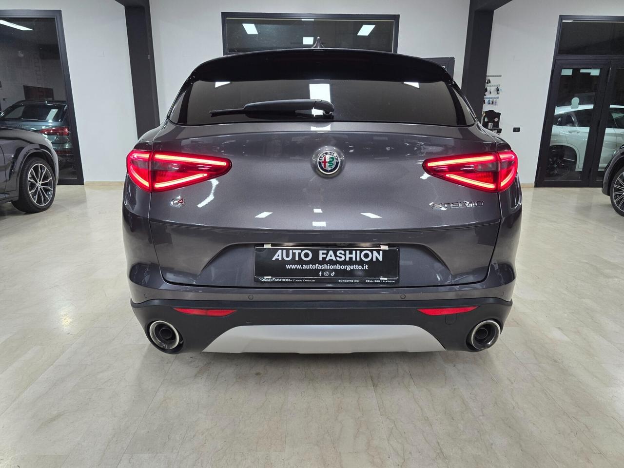 Alfa Romeo Stelvio 2.2 Turbodiesel 210 CV AT8 Q4 Executive