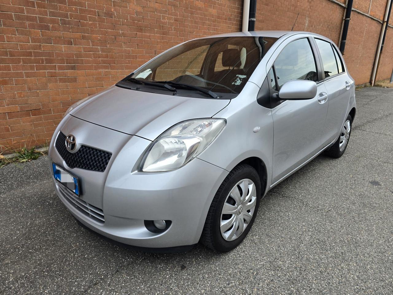 Toyota Yaris 1.3 5 porte M-MT Sol
