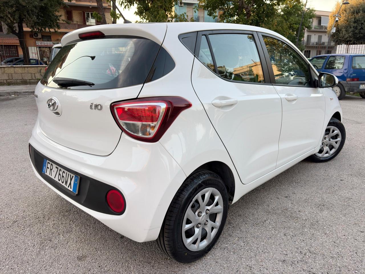 Hyundai i10 restyling 1.0 benz/GPL magnifica