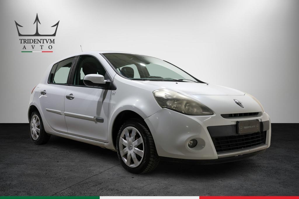 Renault Clio 1.2 16v Dynamique 5p