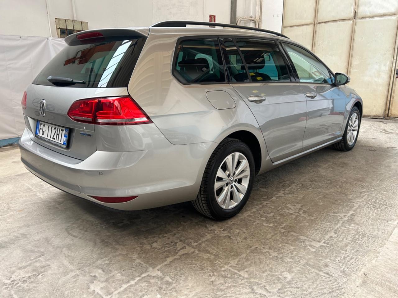 Volkswagen Golf Variant 1.6 TDI 110 CV DSG Executive BlueMotion Tech.