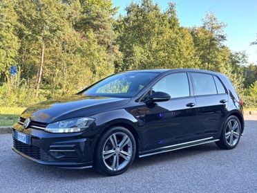 Volkswagen Golf 1.4 TSI 125CV DSG 5p. Executive BlueMotion Technology R-LINE