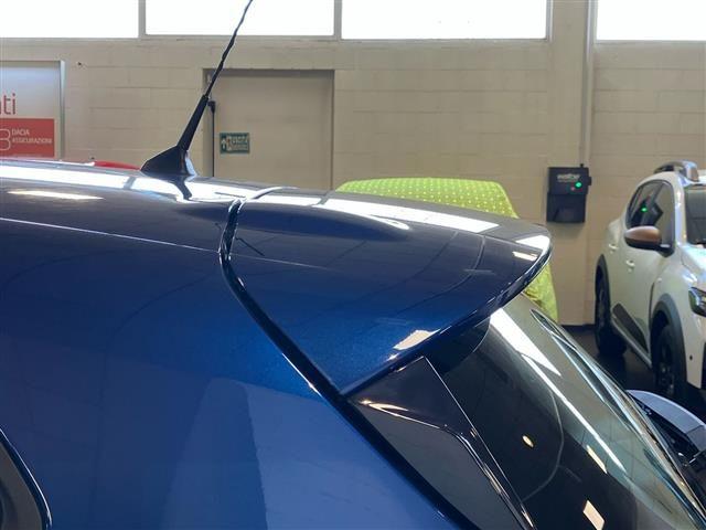 RENAULT Clio 0.9 tce Moschino Life 90cv