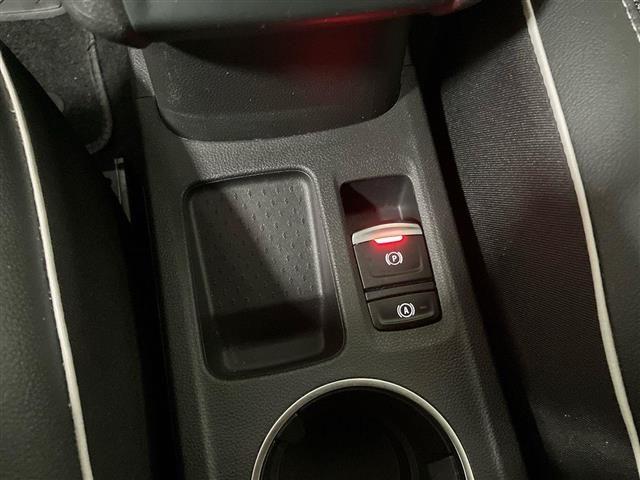 RENAULT Captur 1.0 TCe GPL Techno Fast Track