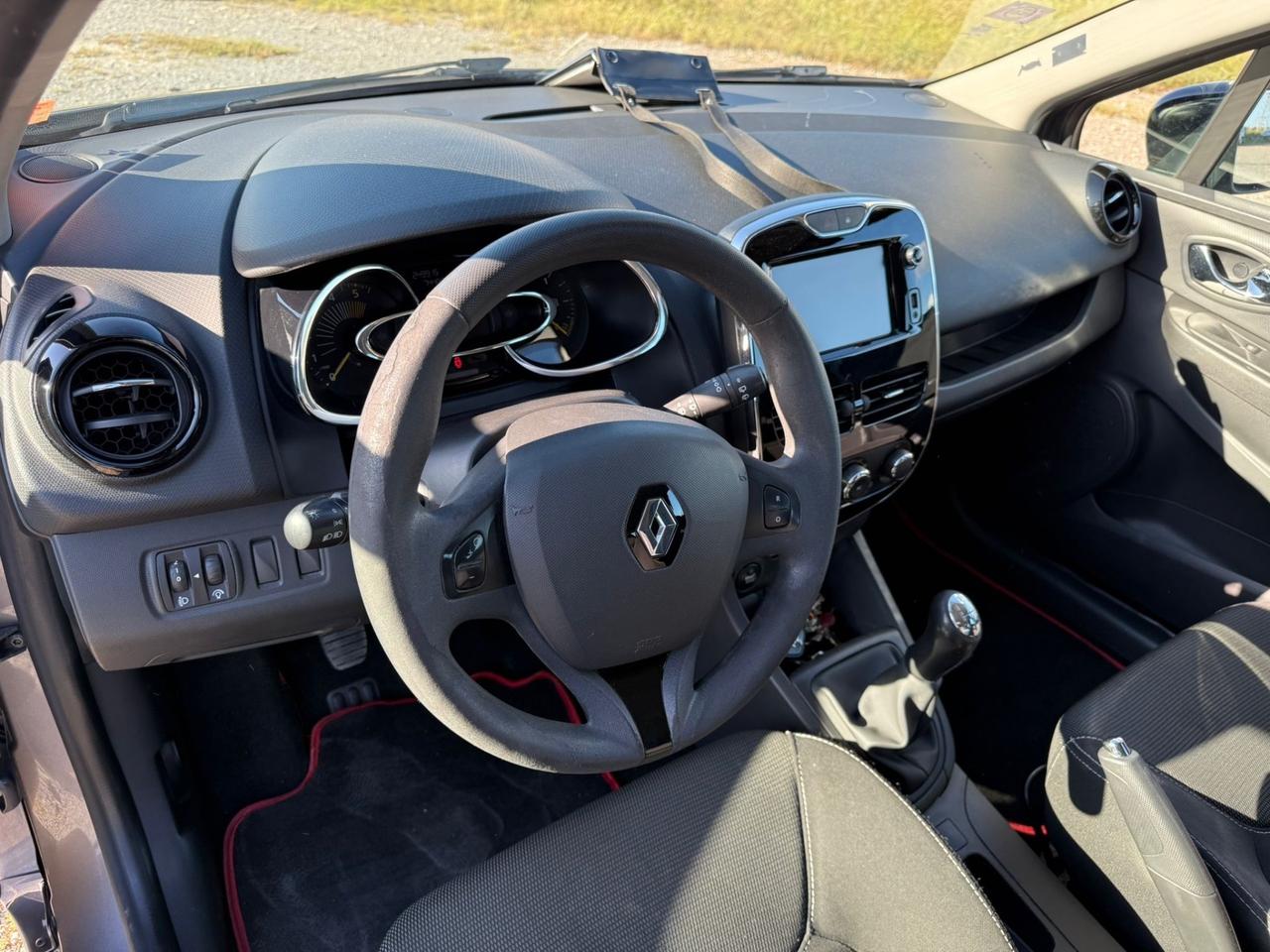 Renault Clio 1.5 Diesel 5 porte-Neopatentati-Permuta