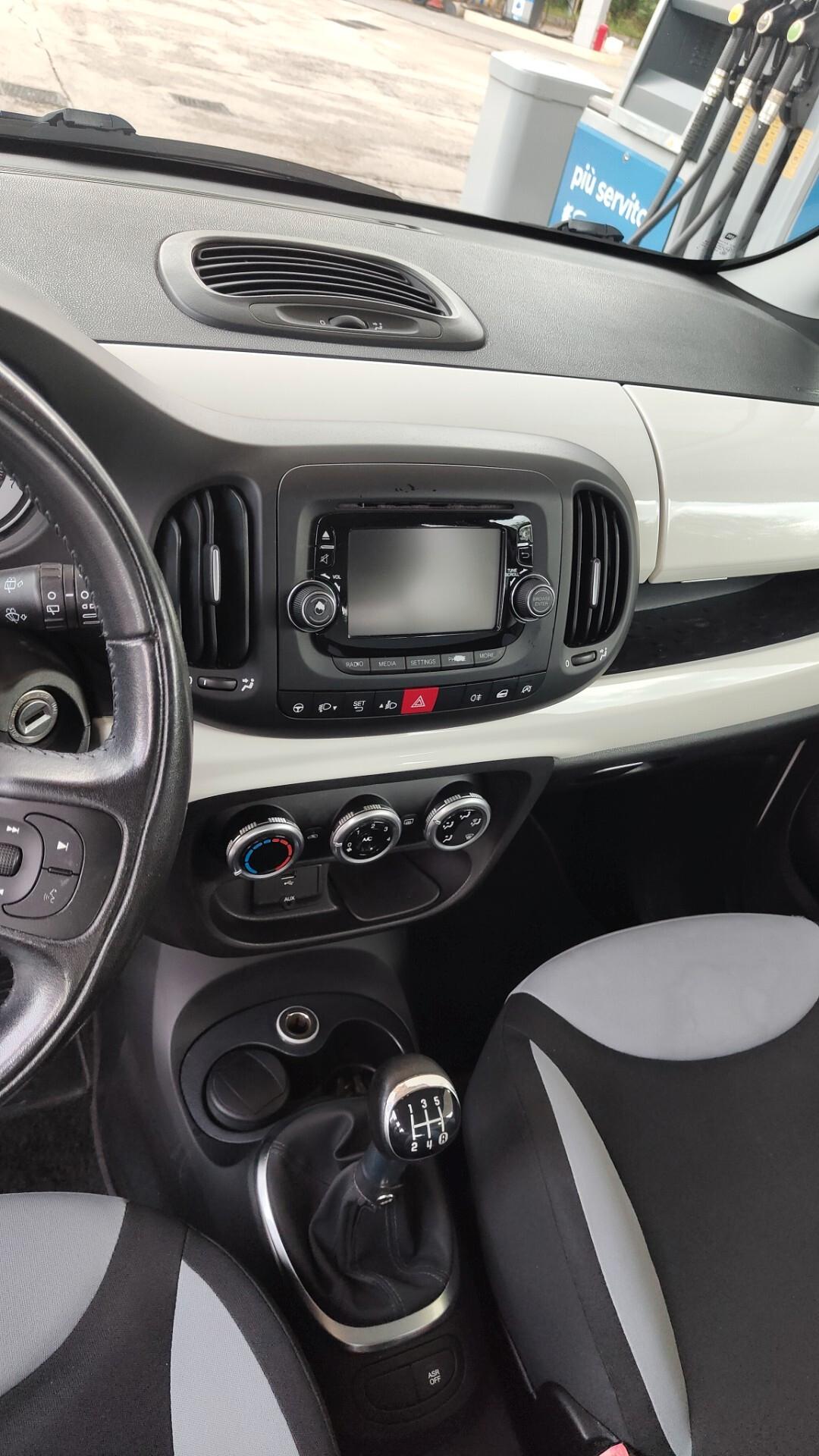 Fiat 500L 1.3 Multijet 85 CV Lounge leggere bene