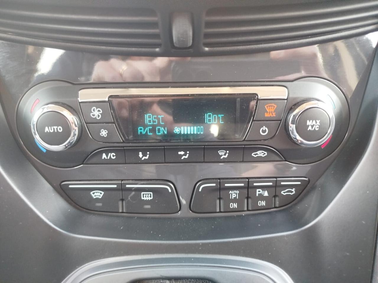 FORD kuga AUTOMATICA 140 cv 4WD DISTRIBUZIONE E TAGLIANDO CAMBIO AUTO FATTI