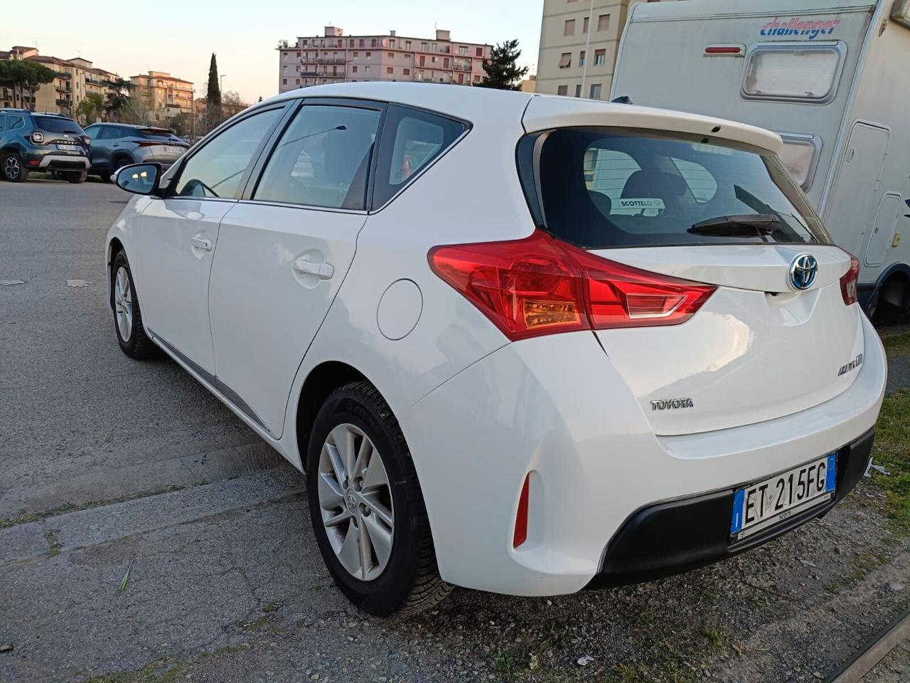 Toyota Auris 1.8 Hybrid