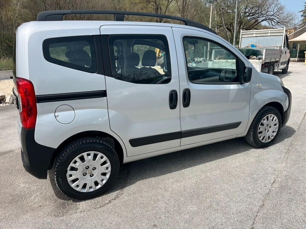 Peugeot Bipper Tepee 1.4 75CV Outdoor